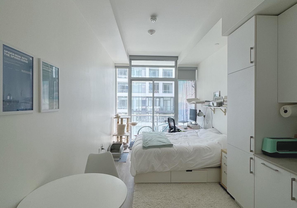 27-bathurst-street-toronto-ontario-c12222990
