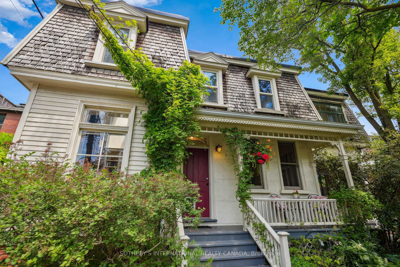 384-12-sumach-street-toronto-ontario-c12223393