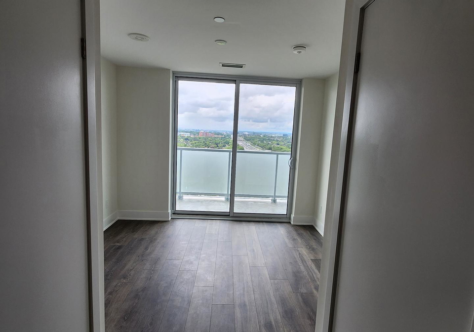 188-fairview-mall-drive-north-york-ontario-c12223647