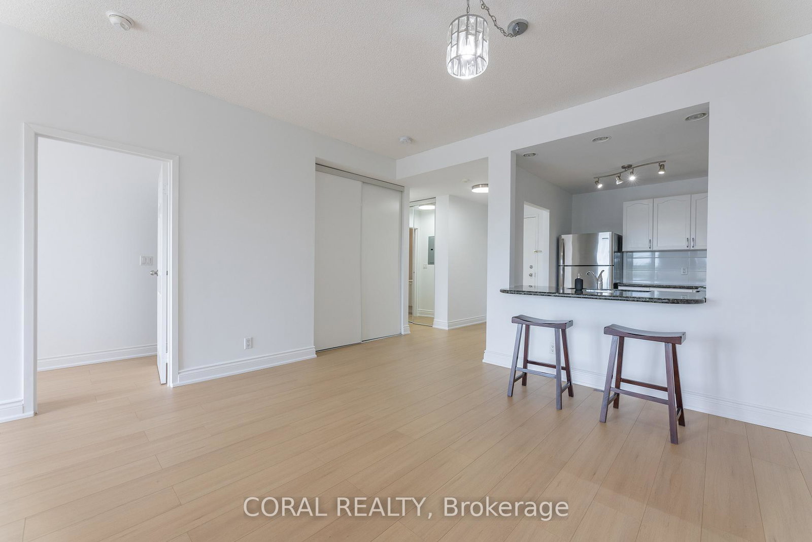 778-sheppard-avenue-w-toronto-ontario-c12223733