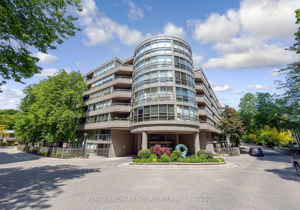 18-lower-village-gate-toronto-ontario-c12224138