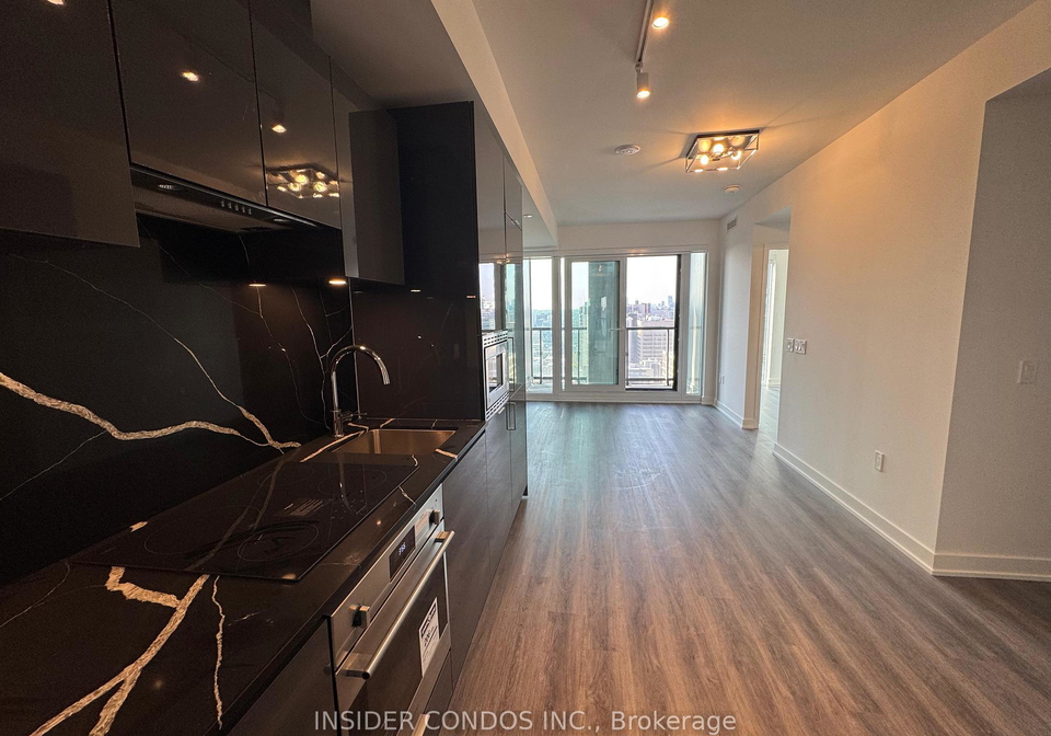 238-simcoe-street-n-toronto-ontario-c12224472