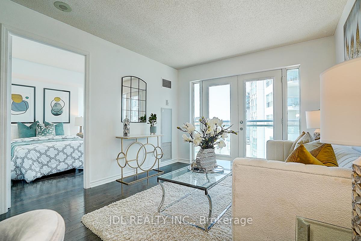 600-queens-quay-w-toronto-ontario-c12224476