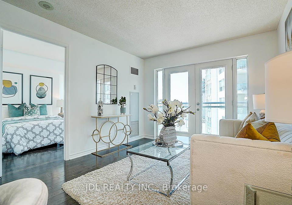 600-queens-quay-w-toronto-ontario-c12224476