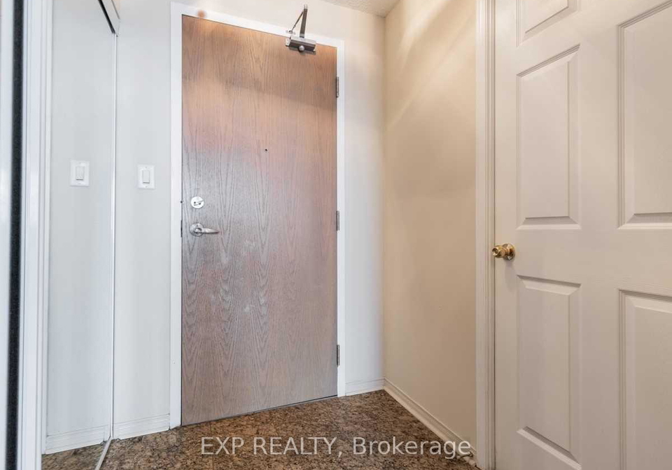 233-beecroft-road-toronto-ontario-c12224633