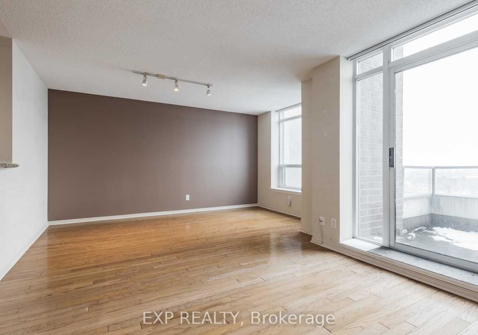 233-beecroft-road-toronto-ontario-c12224633
