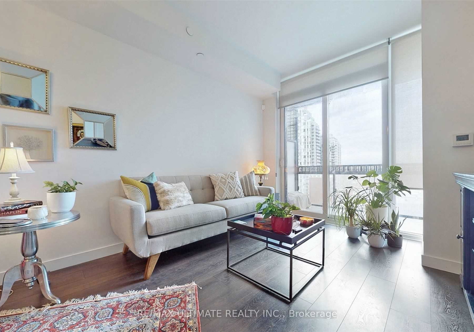 8-eglinton-avenue-e-toronto-ontario-c12224648