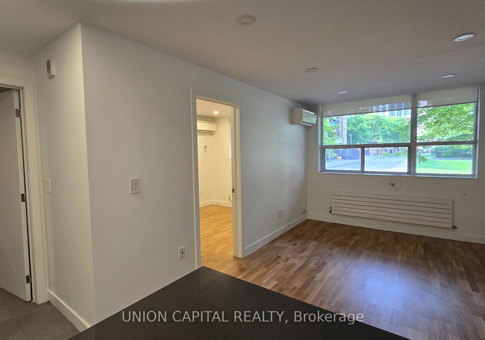 230-oak-street-toronto-ontario-c12224796
