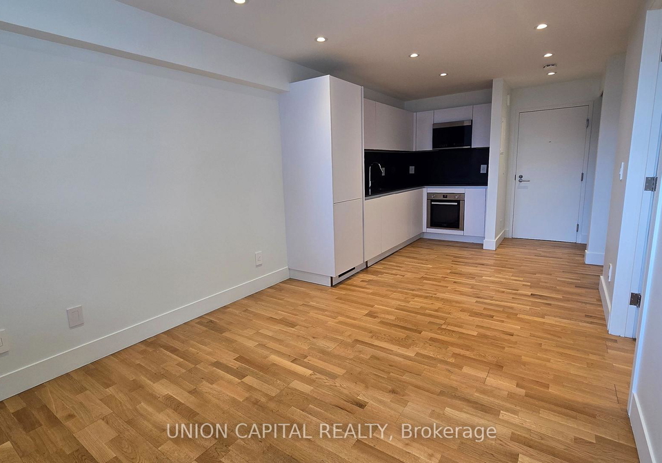 230-oak-street-toronto-ontario-c12224813