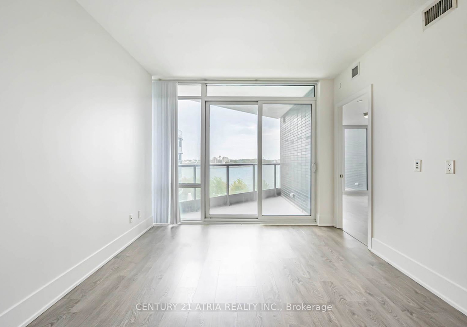 1-edgewater-drive-toronto-ontario-c12224933