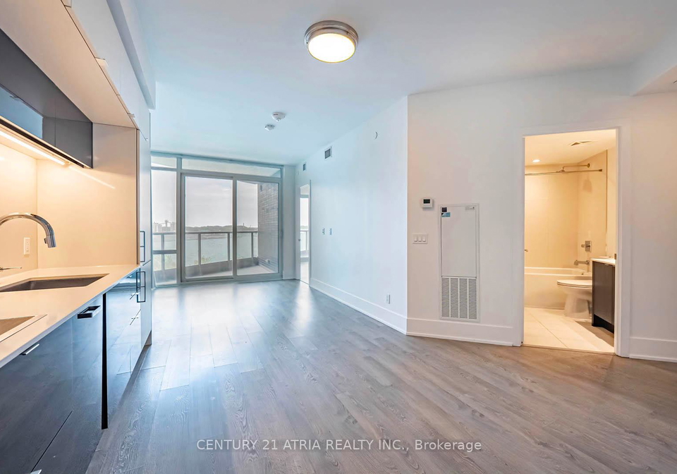 1-edgewater-drive-toronto-ontario-c12224933