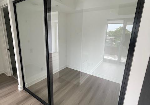 5-lakeview-avenue-toronto-ontario-c12224934