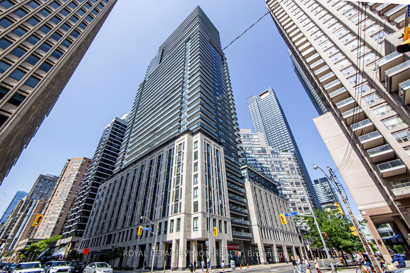 955-bay-street-toronto-ontario-c12224977