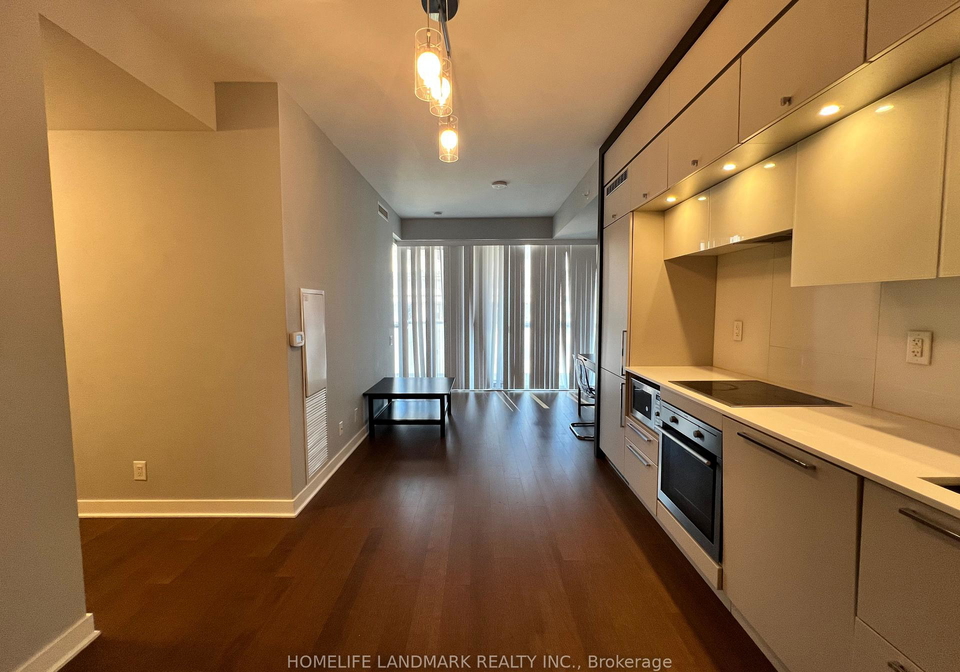 15-grenville-street-toronto-ontario-c12225046