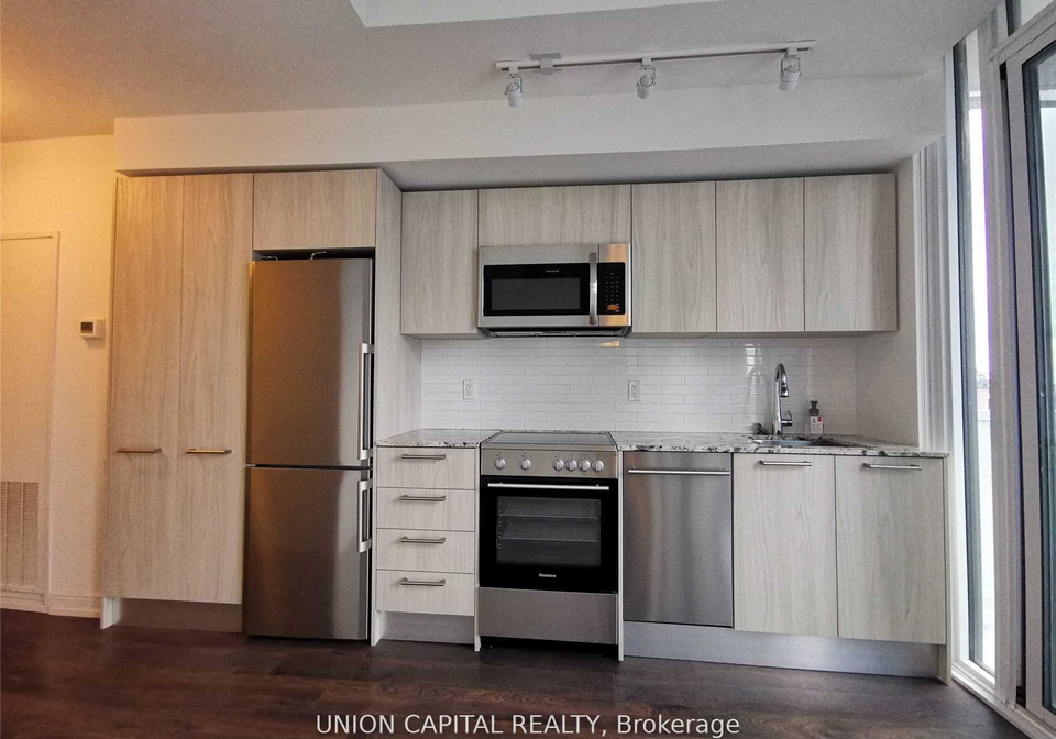 28-wellesley-street-e-toronto-ontario-c12225170