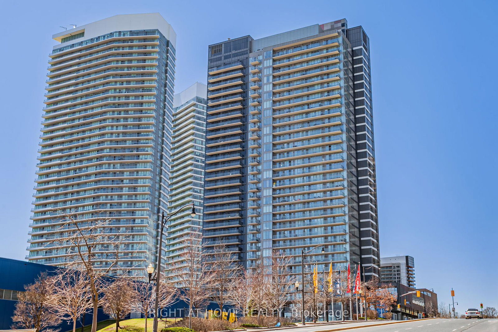 121-mcmahon-drive-north-york-ontario-c12225200