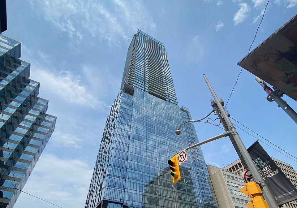 488-university-avenue-toronto-ontario-c12225945