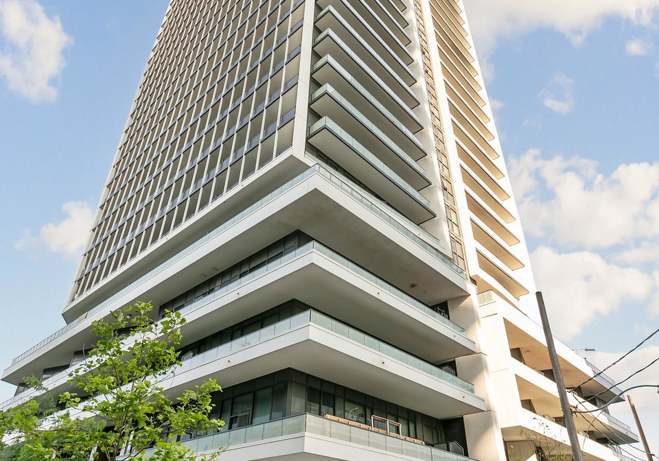 30-ordnance-street-toronto-ontario-c12226206