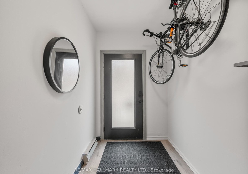 137-gerrard-street-e-toronto-ontario-c12226217