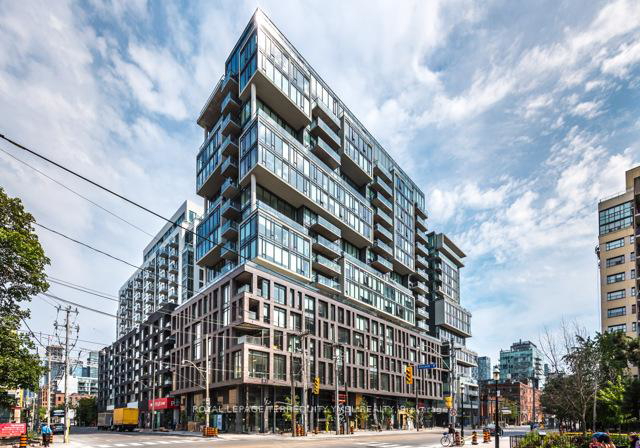 111-bathurst-street-toronto-ontario-c12226578