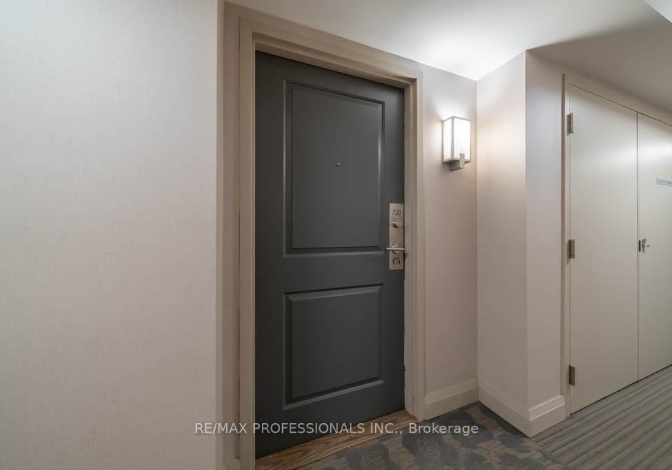 65-east-liberty-street-toronto-ontario-c12226763