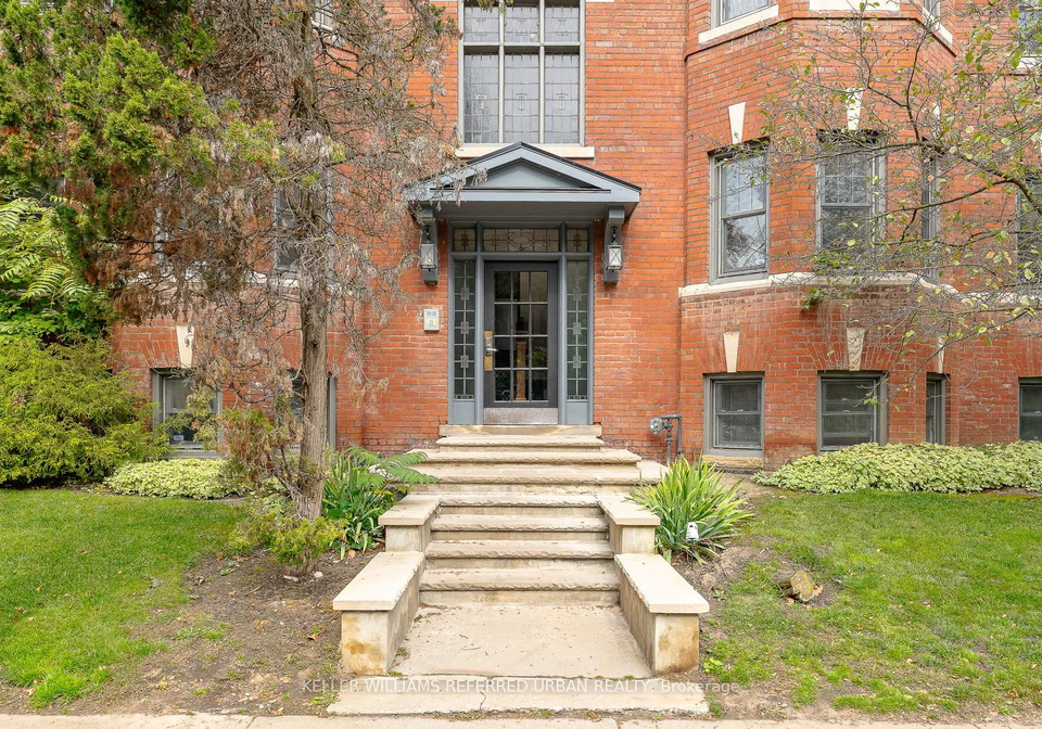 388-brunswick-avenue-toronto-ontario-c12226882