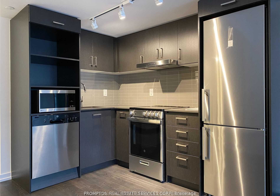 219-dundas-street-e-toronto-ontario-c12227325