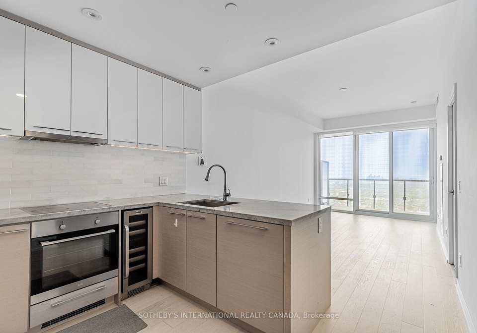 488-university-avenue-toronto-ontario-c12227560