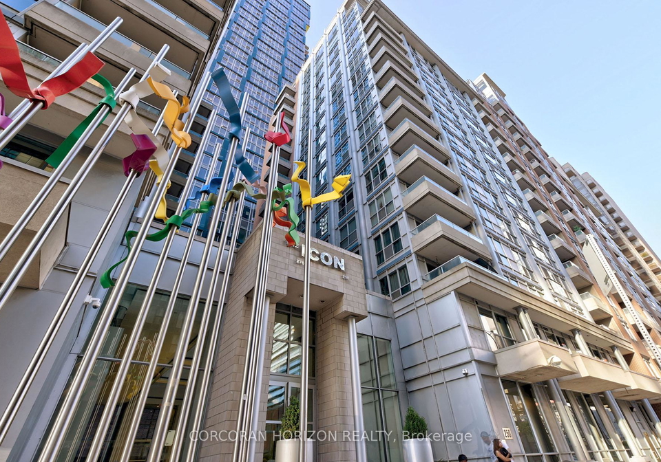 250-wellington-street-w-toronto-ontario-c12227639