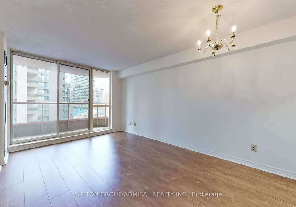 736-bay-street-toronto-ontario-c12227753