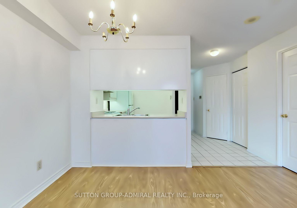 736-bay-street-toronto-ontario-c12227753