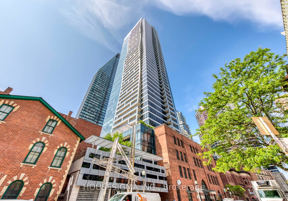 5-st-joseph-street-toronto-ontario-c12228082