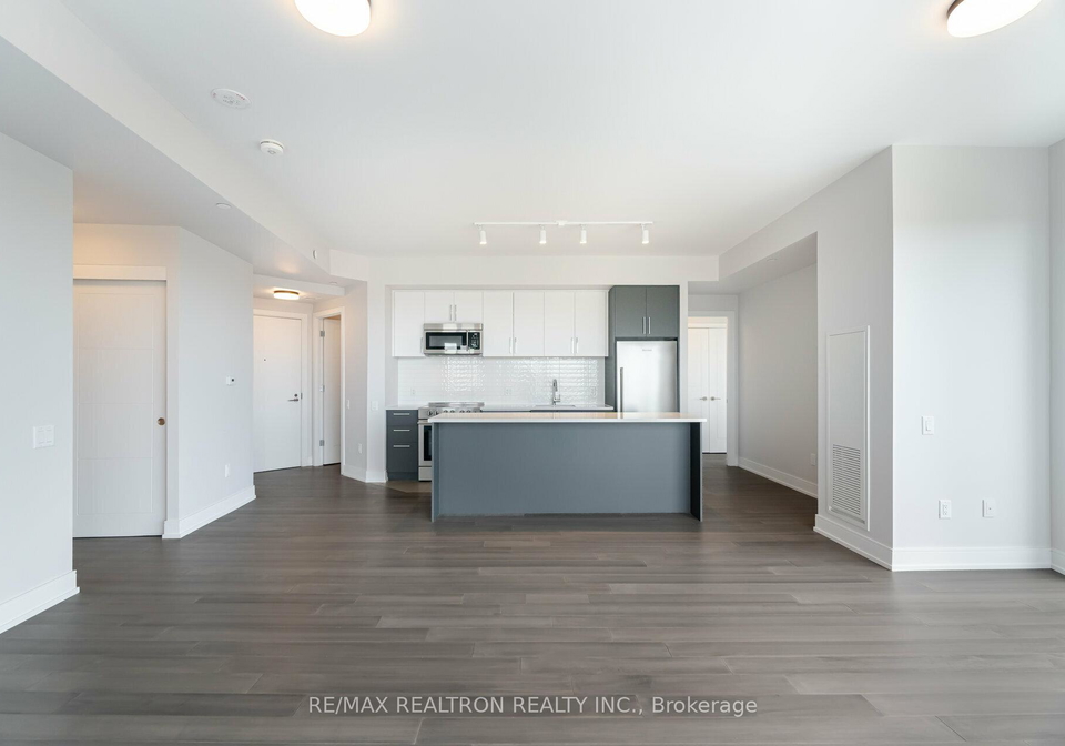 2525-bathurst-street-toronto-ontario-c12228470