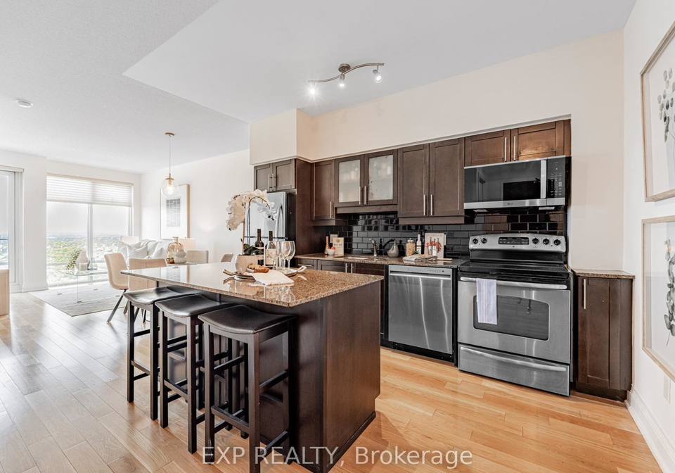 2191-yonge-street-toronto-ontario-c12228649