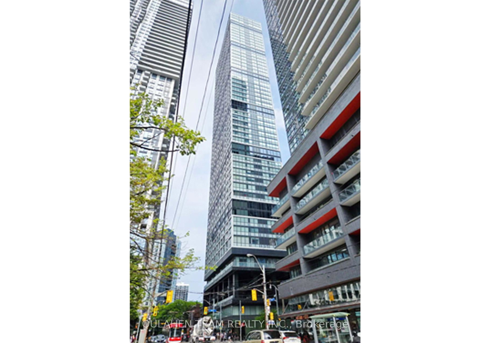 181-dundas-street-e-toronto-ontario-c12228772