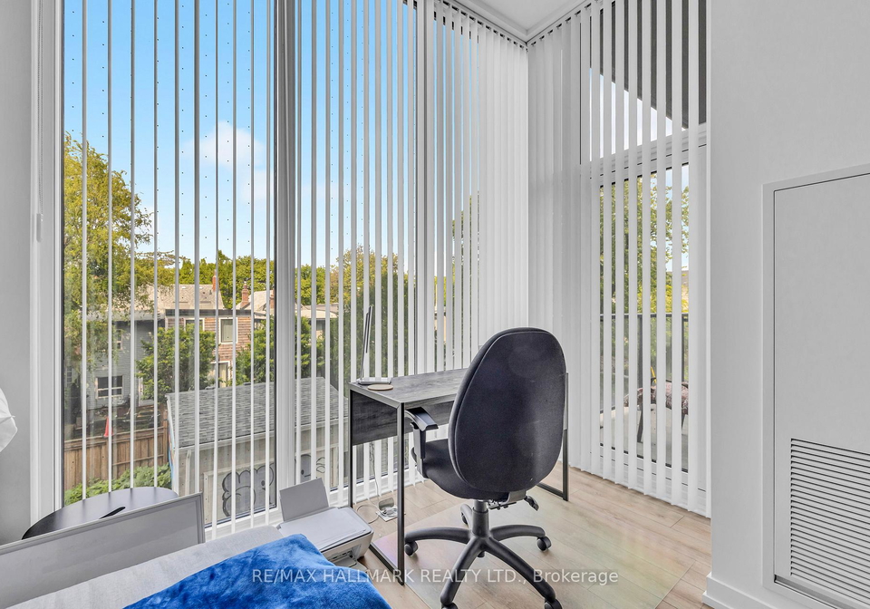 500-dupont-street-toronto-ontario-c12229067