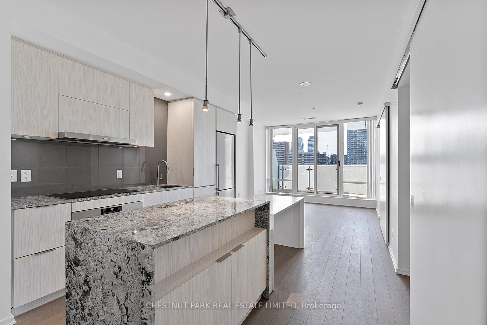 1-bloor-street-e-toronto-ontario-c12229233