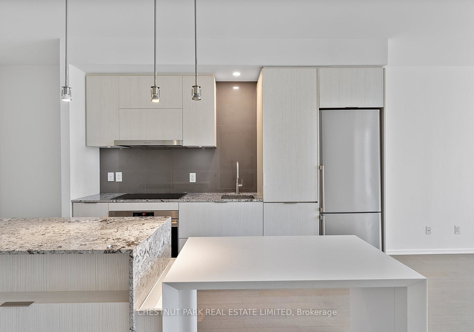 1-bloor-street-e-toronto-ontario-c12229233