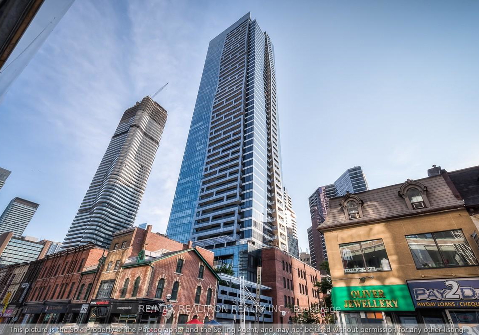 5-st-joseph-street-toronto-ontario-c12229249
