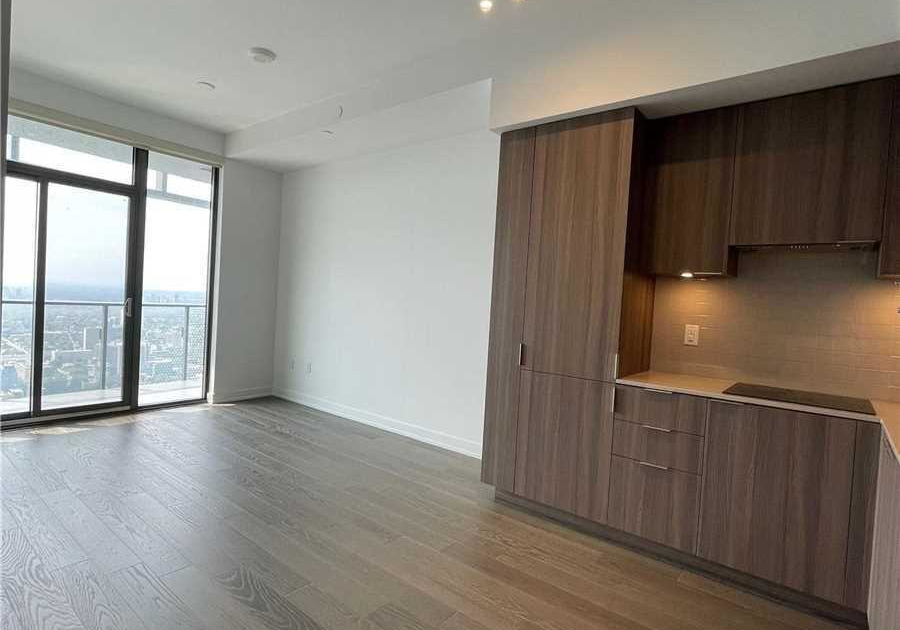11-wellesley-street-w-toronto-ontario-c12229272