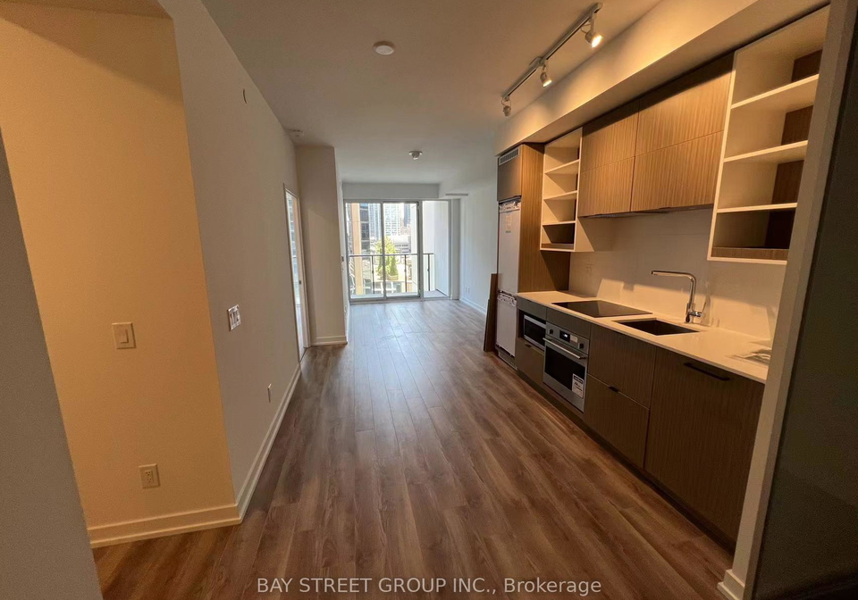 20-edward-street-toronto-ontario-c12229307