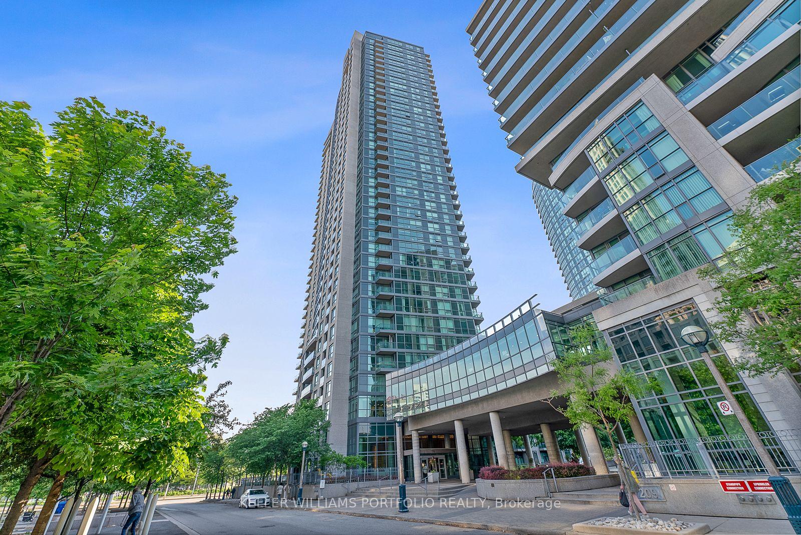 215-fort-york-boulevard-toronto-ontario-c12229309
