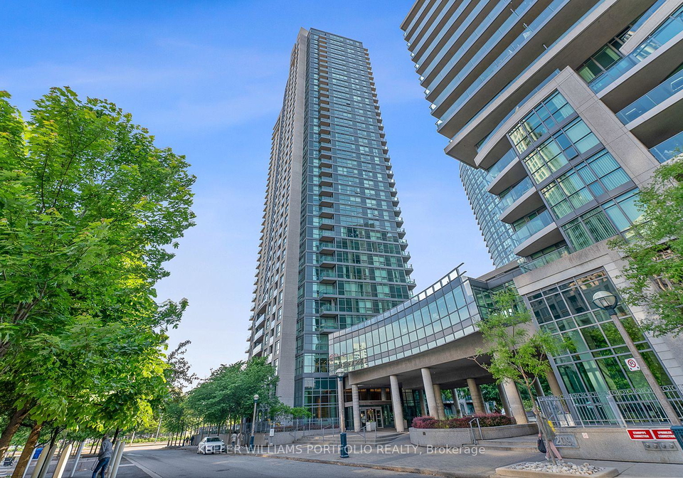 215-fort-york-boulevard-toronto-ontario-c12229309
