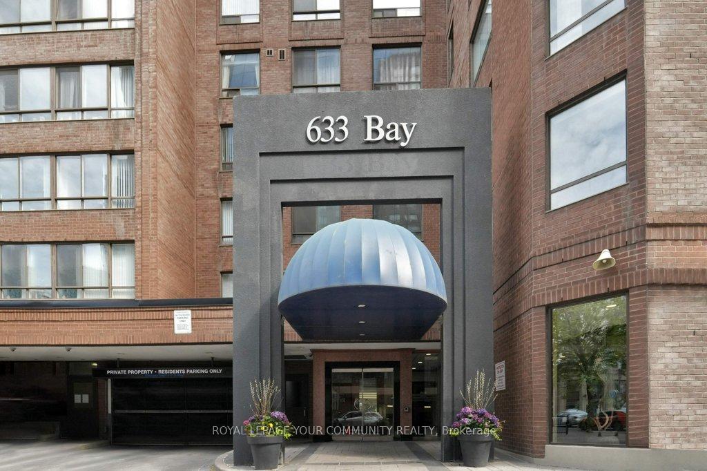 633-bay-street-toronto-ontario-c12229511