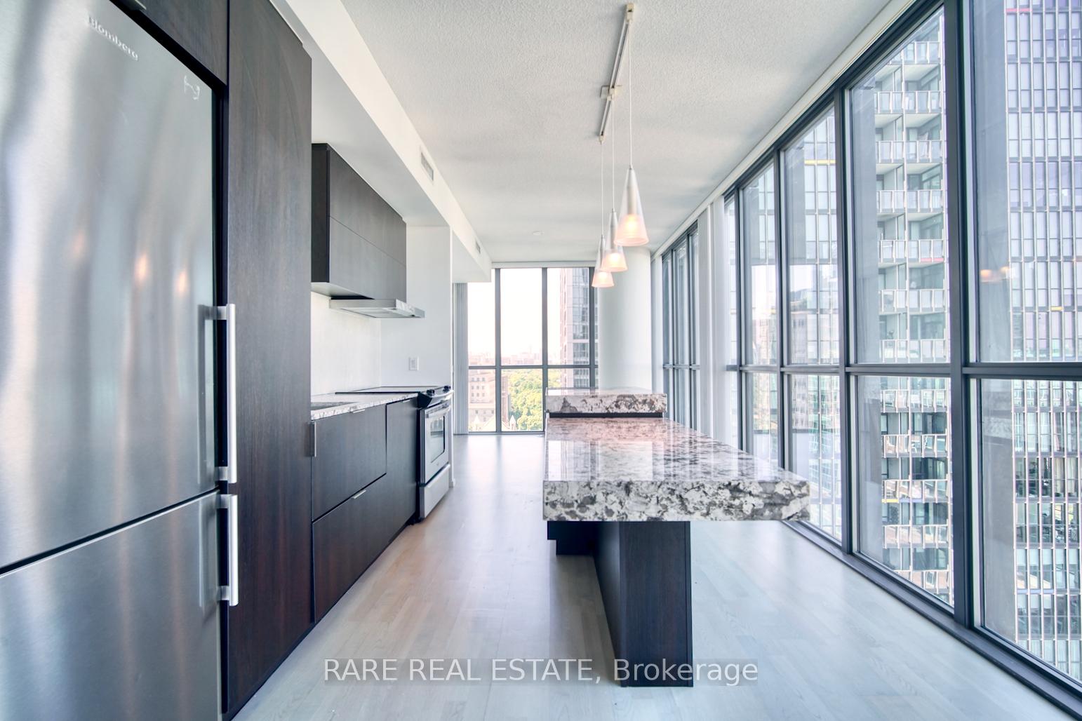 101-charles-street-e-toronto-ontario-c12229635