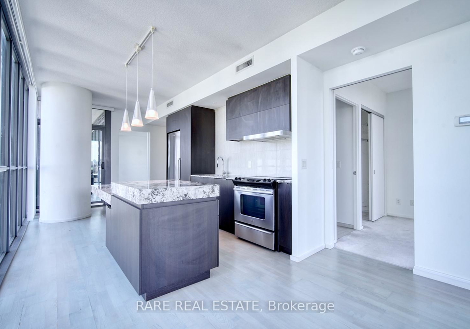 101-charles-street-e-toronto-ontario-c12229635
