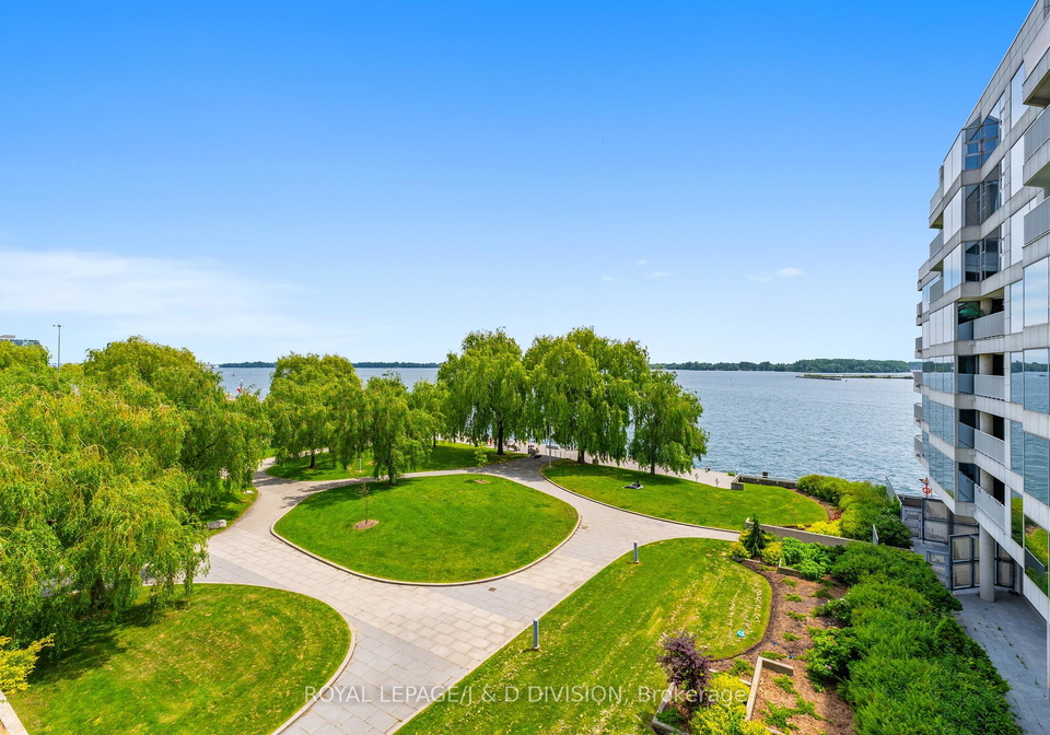 401-queens-quay-w-toronto-ontario-c12229643