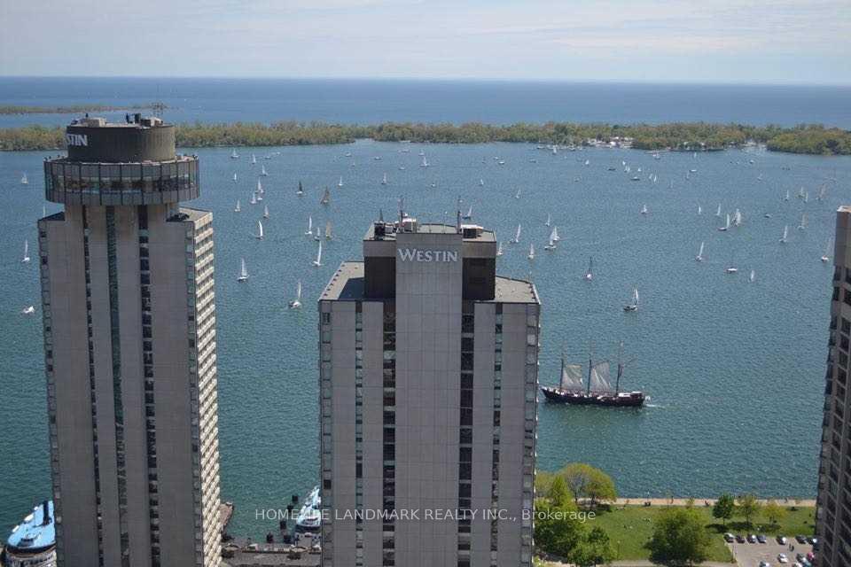 33-bay-street-toronto-ontario-c12229671