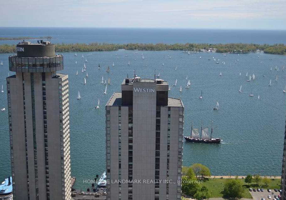 33-bay-street-toronto-ontario-c12229671