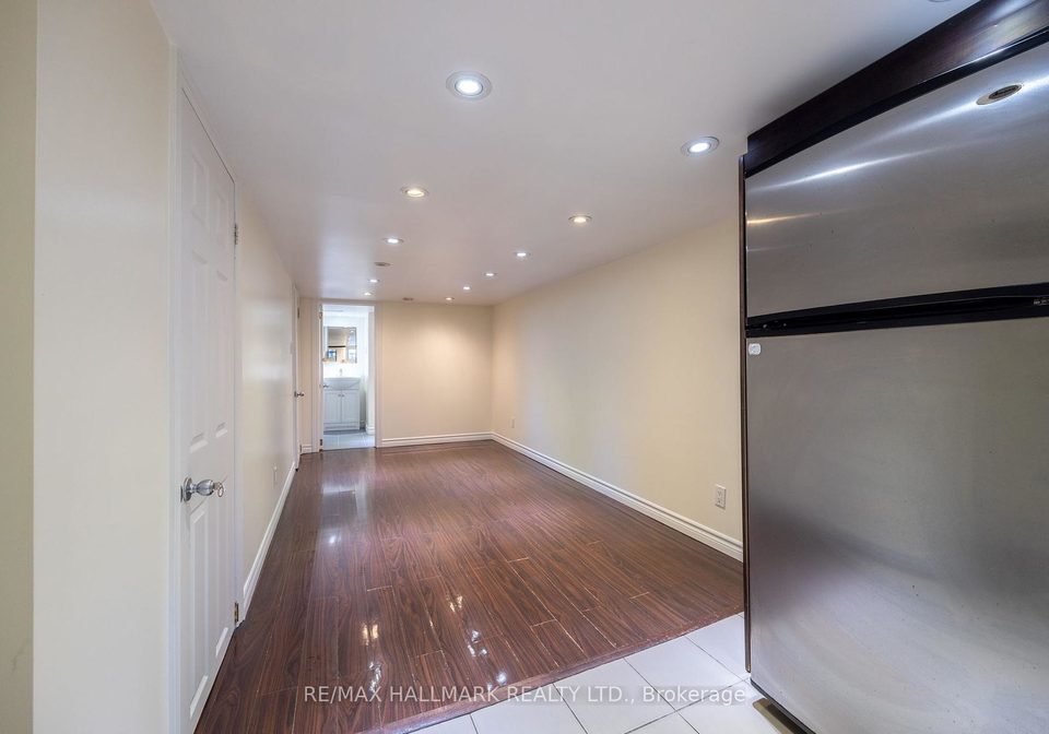 152-alameda-avenue-toronto-ontario-c12229684